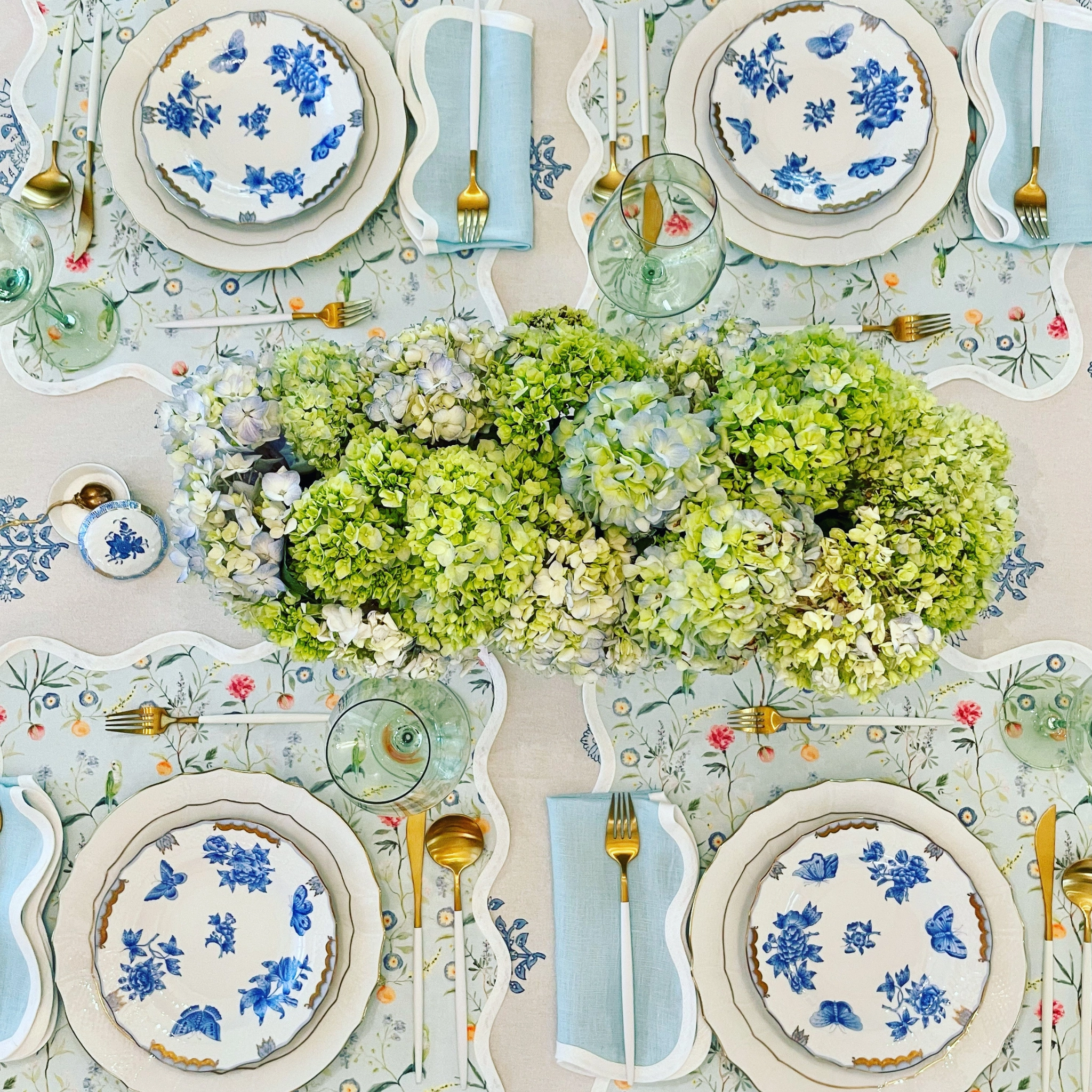 Scalloped Square Table Linen, Sky Blue