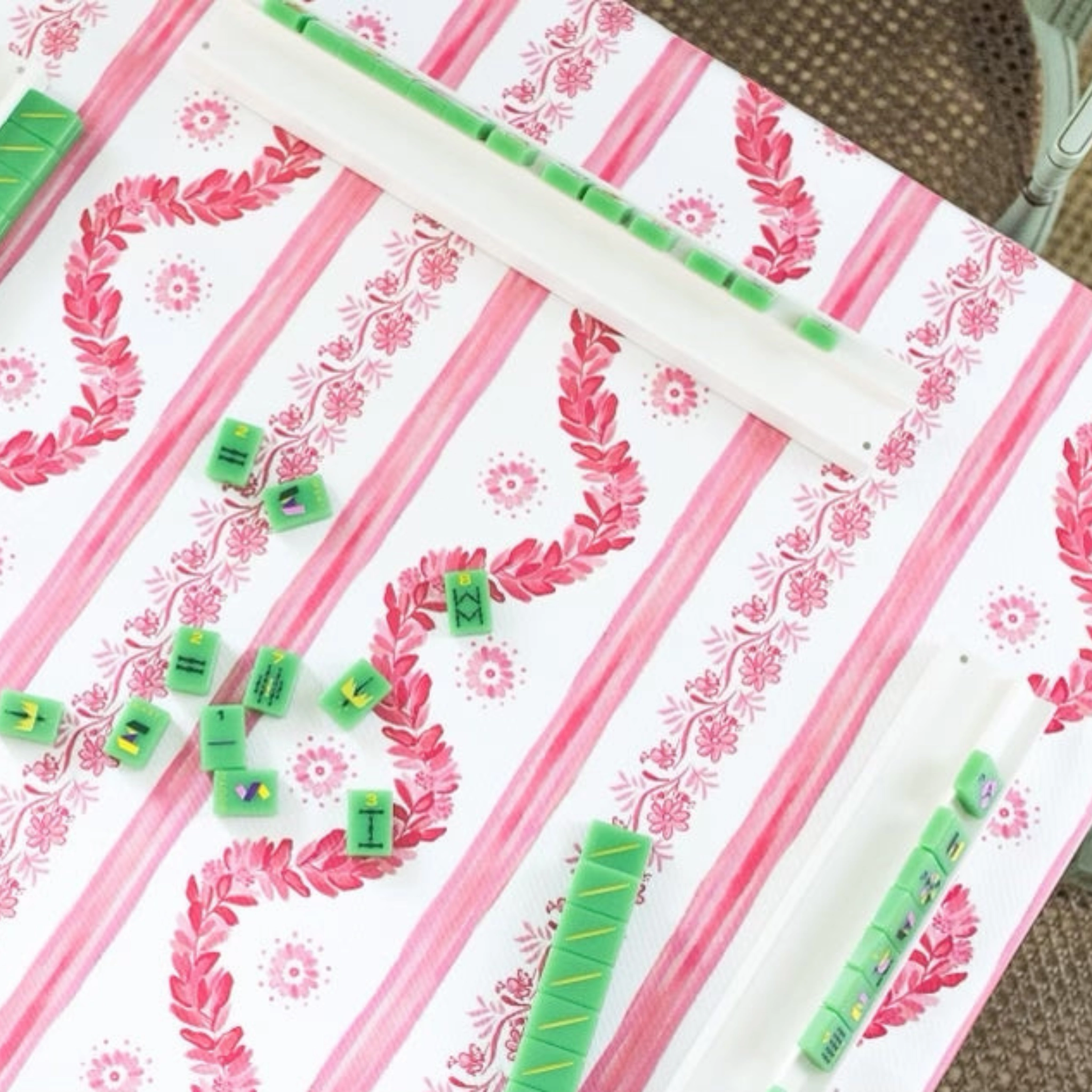 Scalloped Square Table Topper - Boxwood Garden, Rose cute desktop display