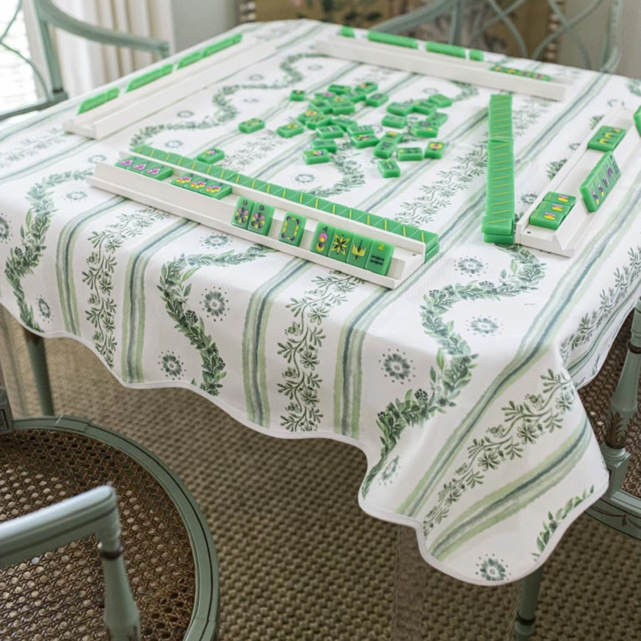 Scalloped Square Table Topper - Boxwood Garden, Sage