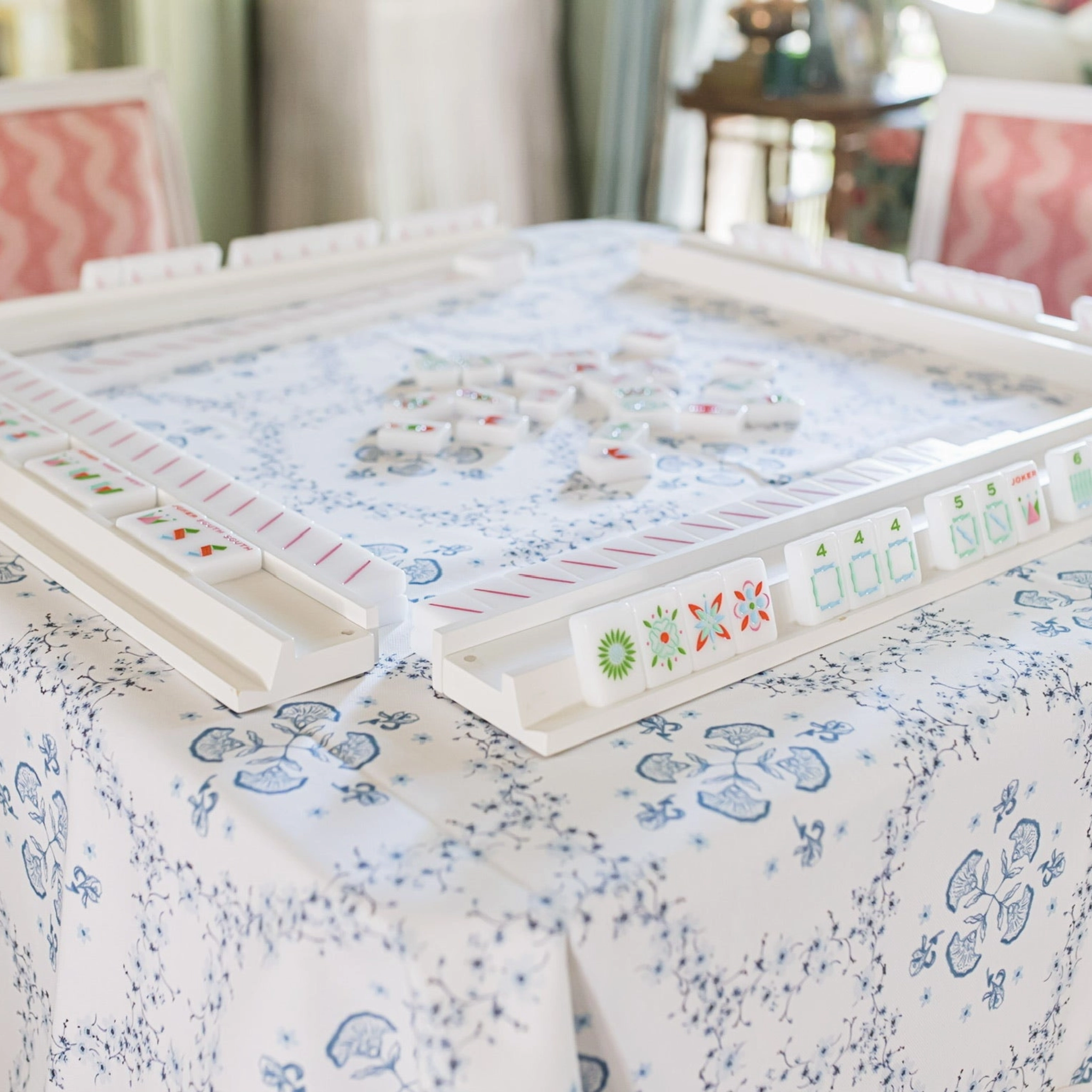 Scalloped Square Table Topper - Floral Trellis