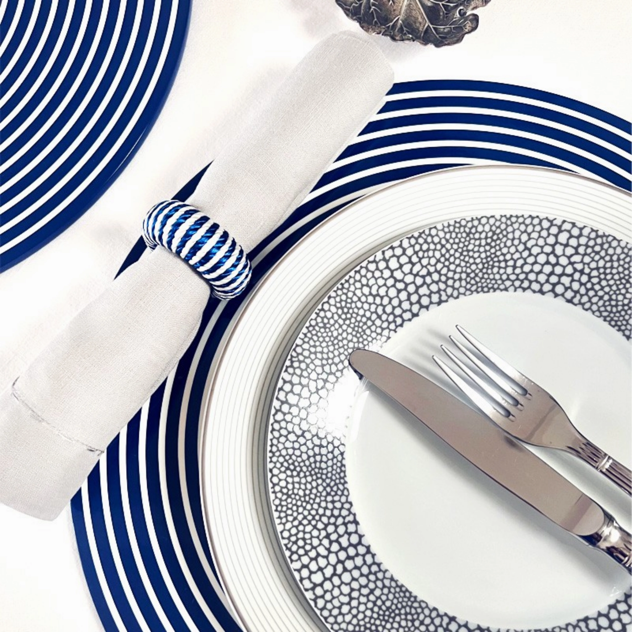 Set of 2 Round Blue & White Lacquer Stripe Placemats