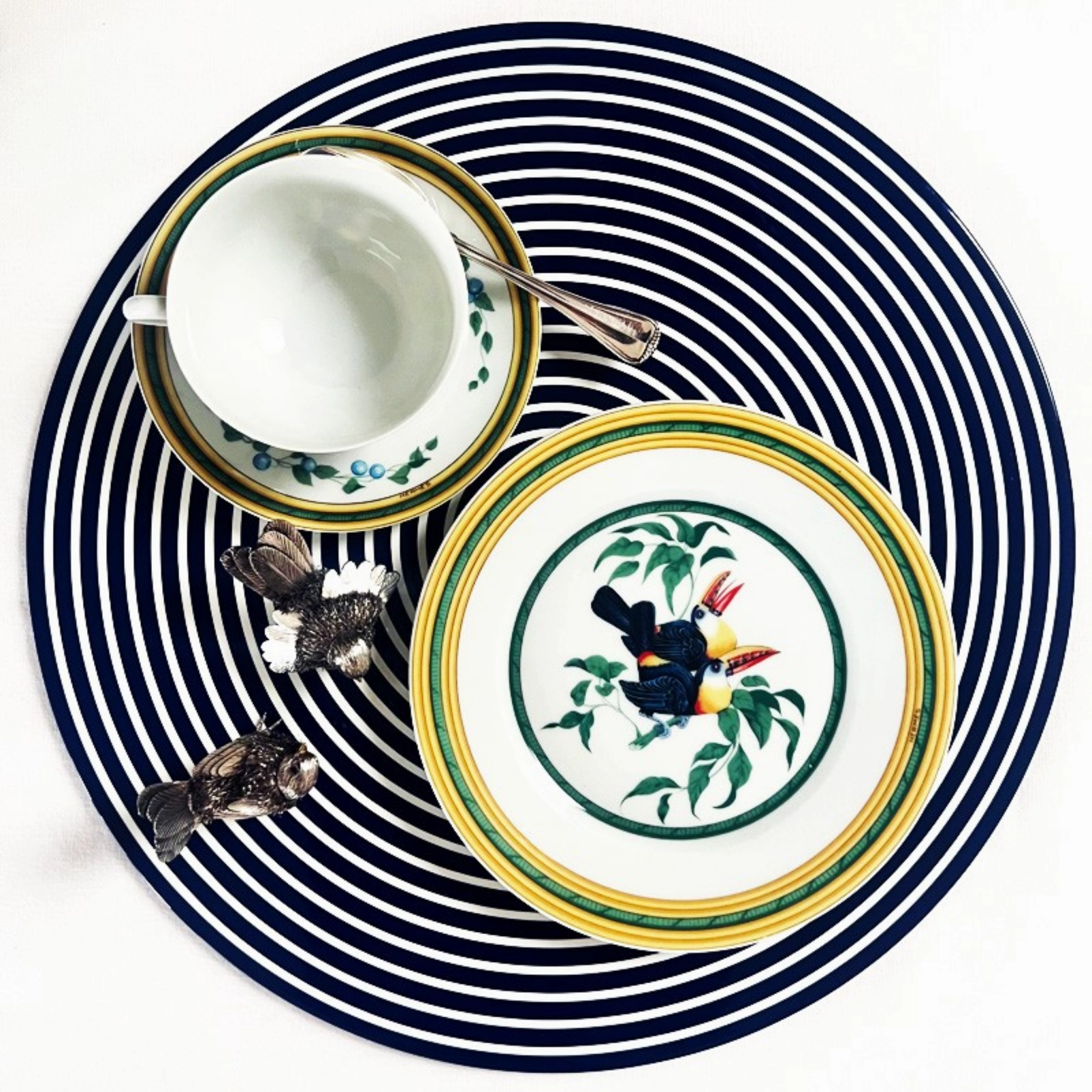 Set of 2 Round Blue & White Lacquer Stripe Placemats
