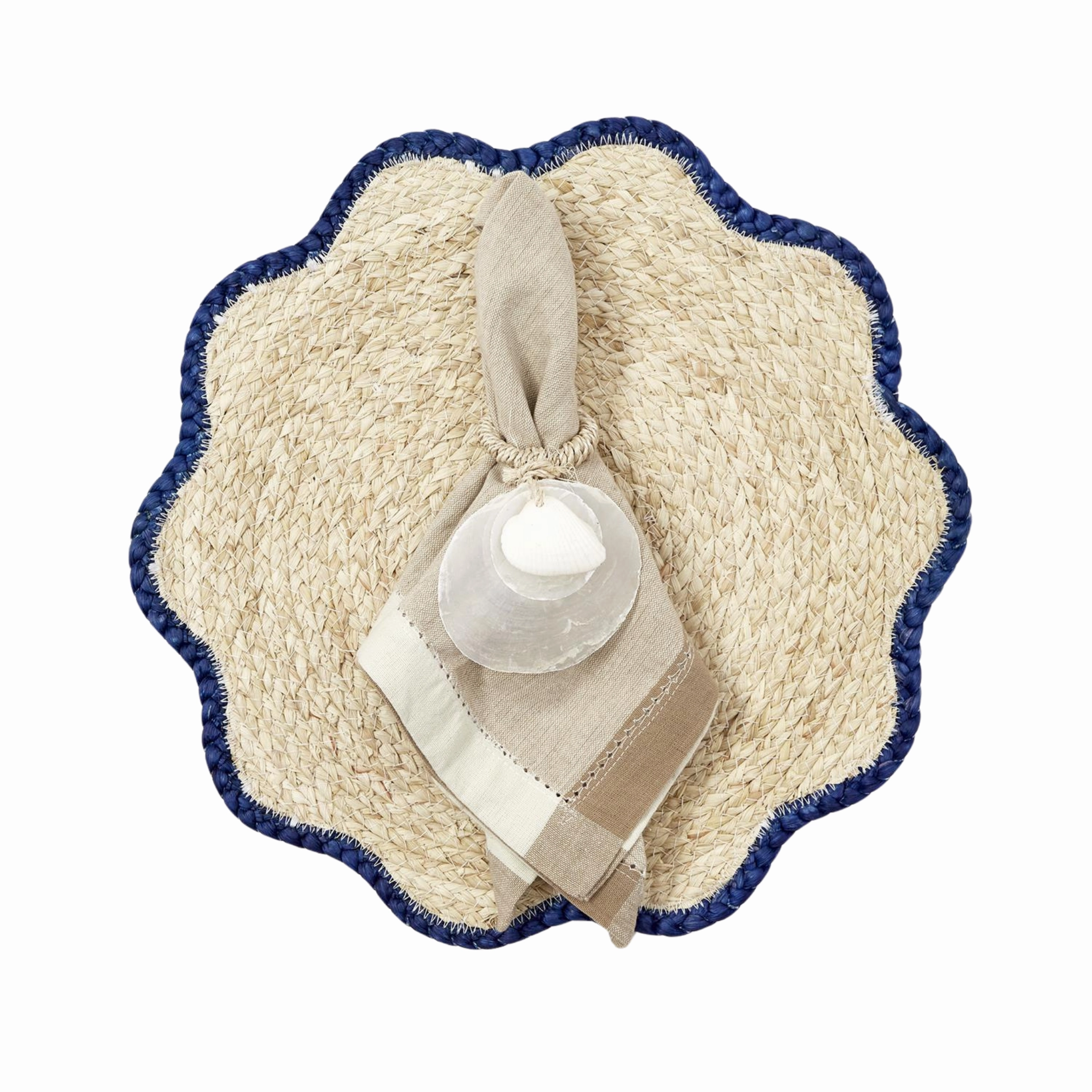 Set of 4 Handwoven Scalloped Edge Seagrass Placemats