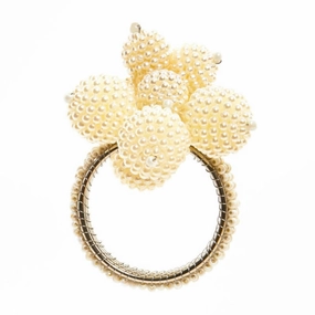 Set of 4 Pearl Cluster Napkin Rings cute desktop display