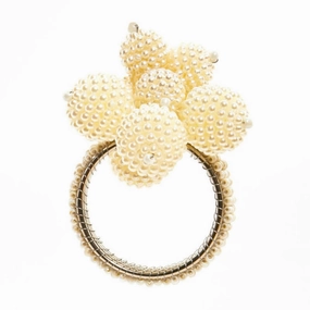 Set of 4 Pearl Cluster Napkin Rings mini desktop sculpture