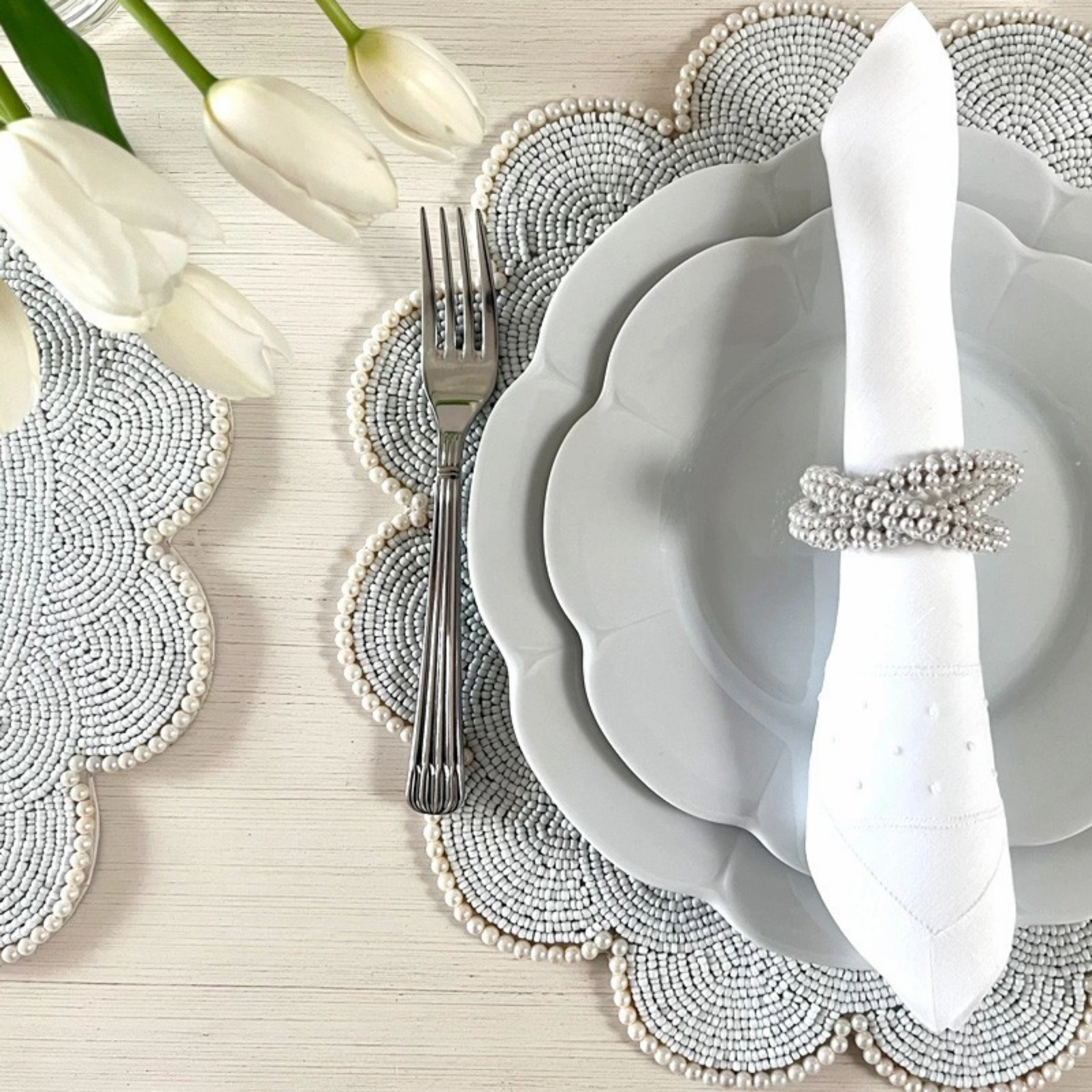 Set of 4 Three Ring Pearl Napkin Rings
