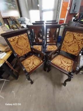 SET OF 8 AMERICAN DINING CHAIRS ( 2 ARE ARM CHAIRS) artistic wall mural