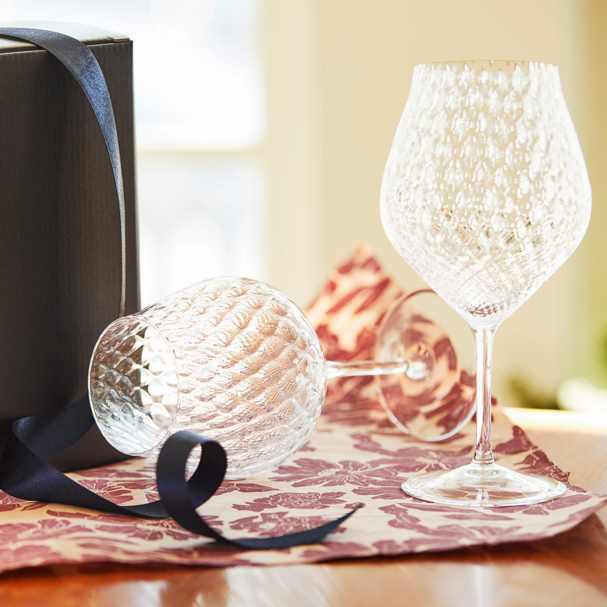 Set of Two Phoebe Clear Universal Wine Glasses