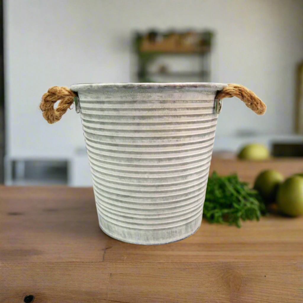 Somerset Bucket