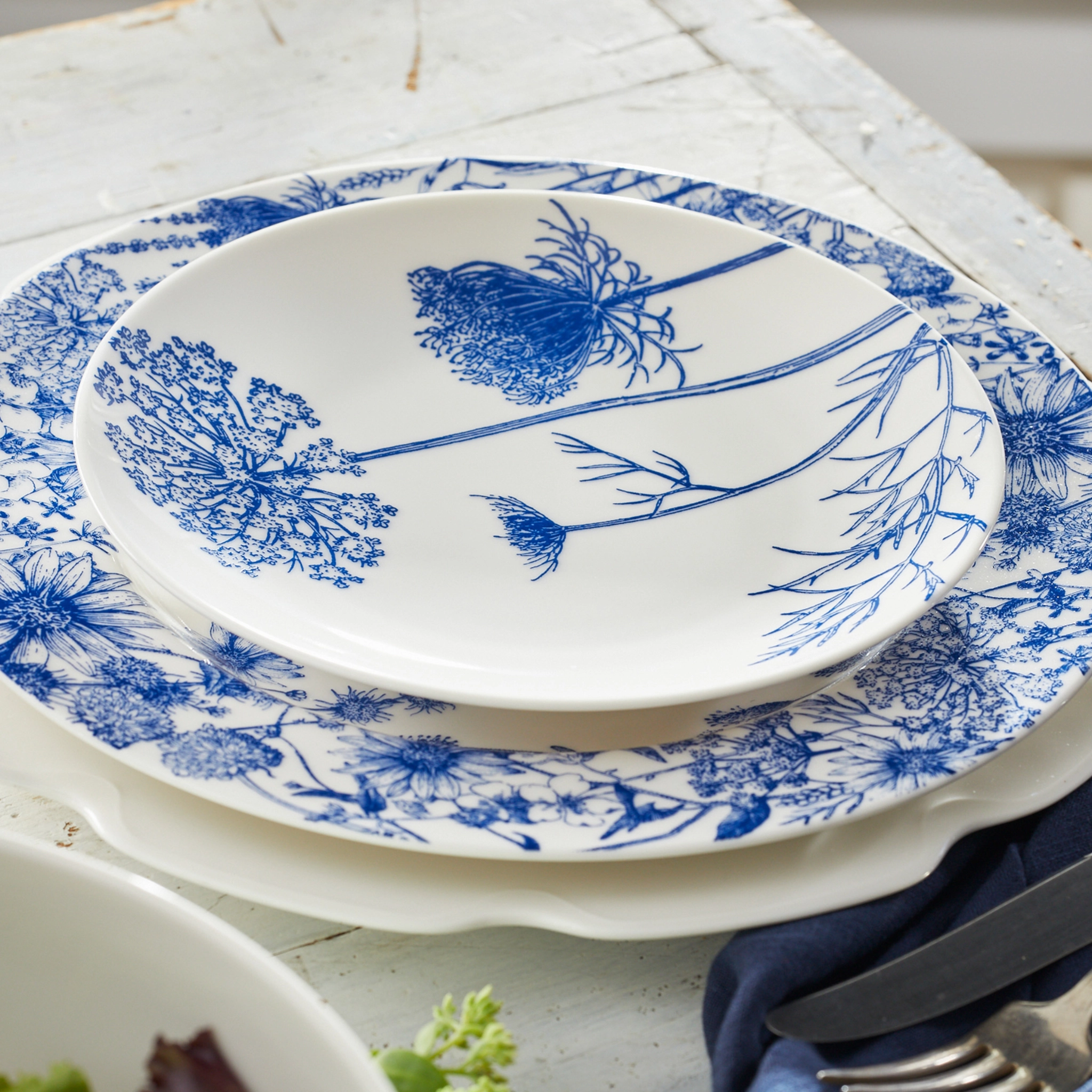 Summer Blues Rimmed Dinner Plate
