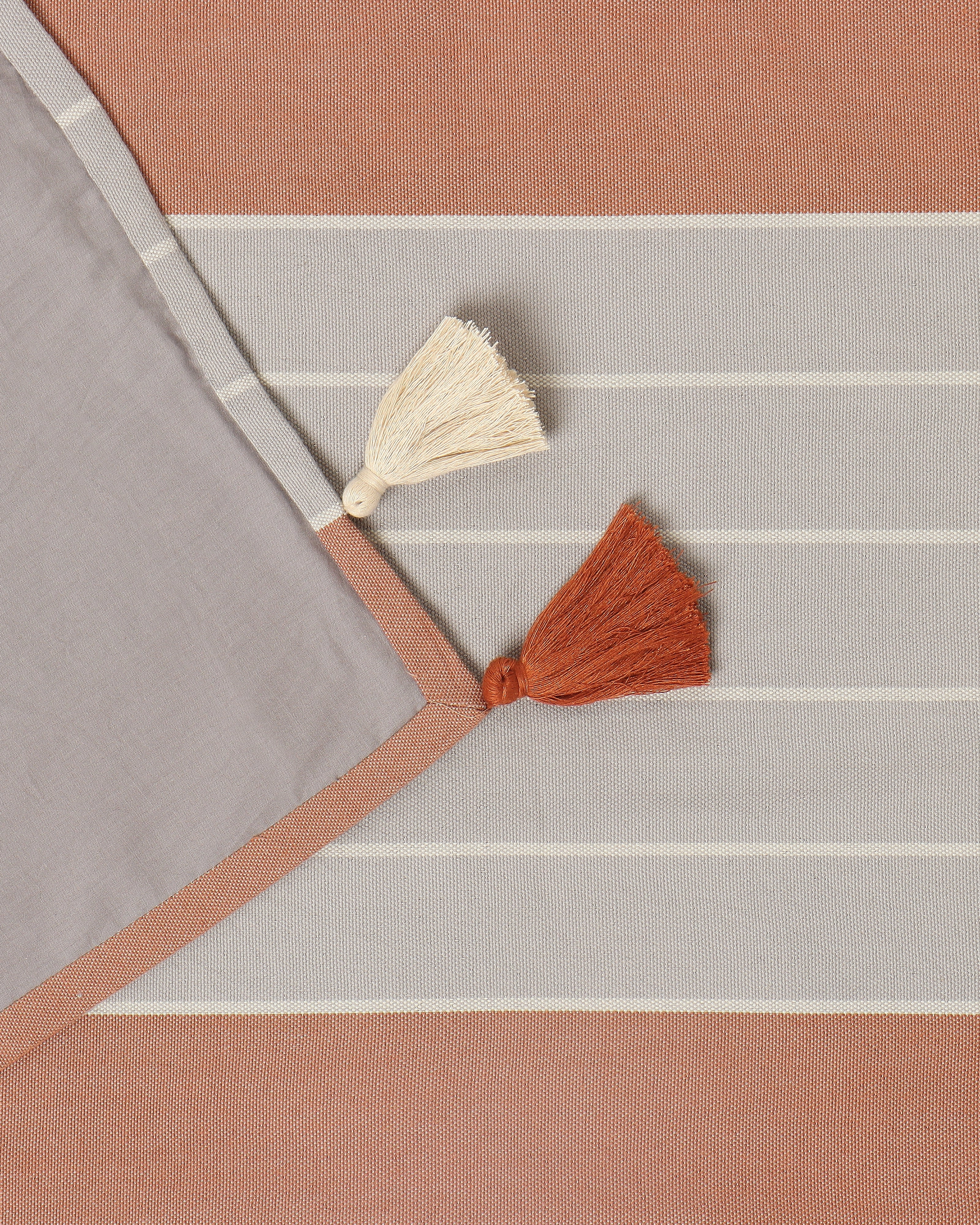 Synthesis Tangalia Cotton Table Runner