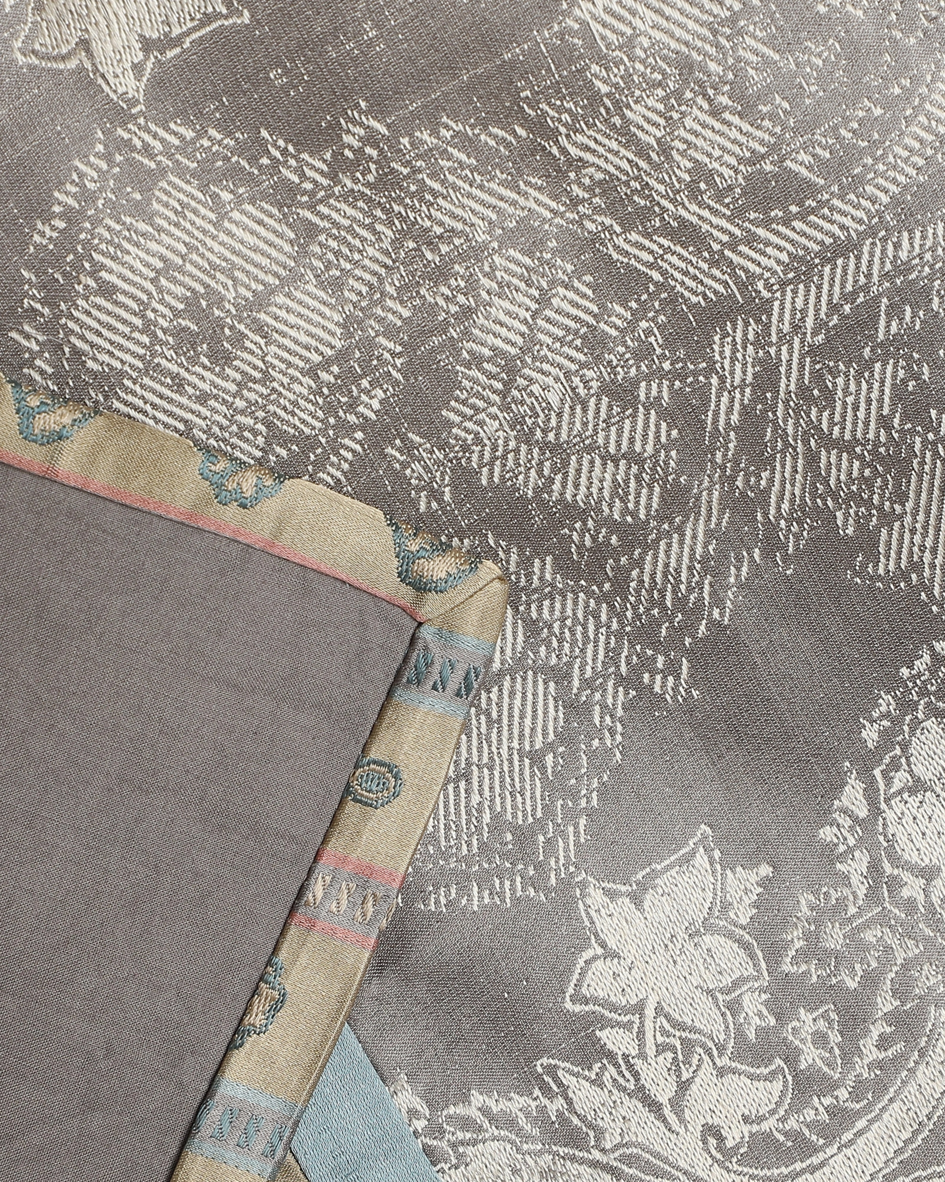Syracuse Tanchoi Silk Table Runner