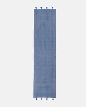 Taskeen Extra Weft Cotton Table Runner ceramic table ornament
