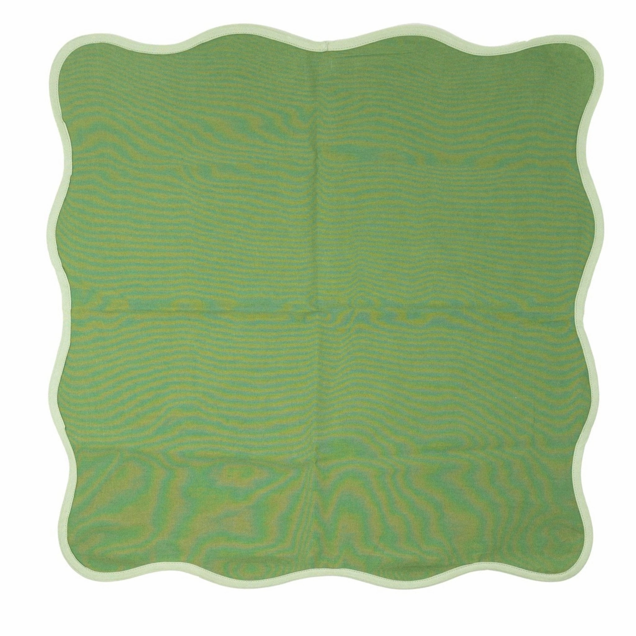 The Scalloped Napkin Set in Green