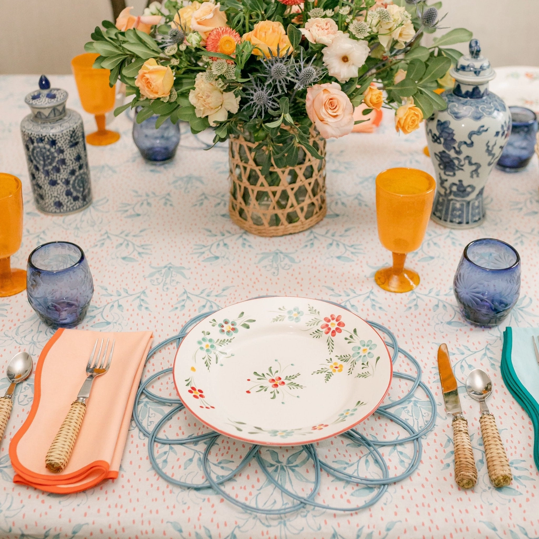 The Scalloped Napkin Set in Orange