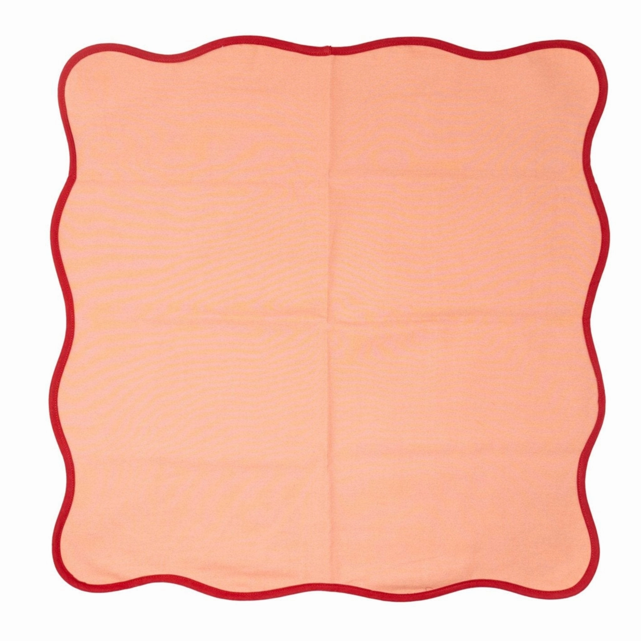 The Scalloped Napkin Set in Tomato