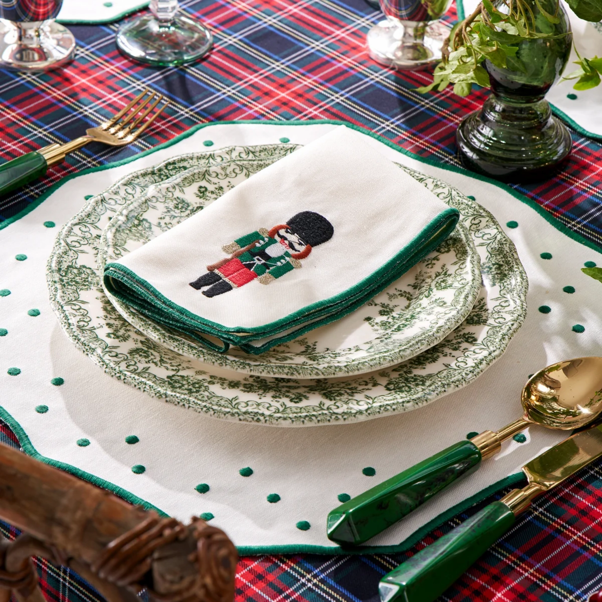 Traditional Red Tartan Plaid Tablecloth