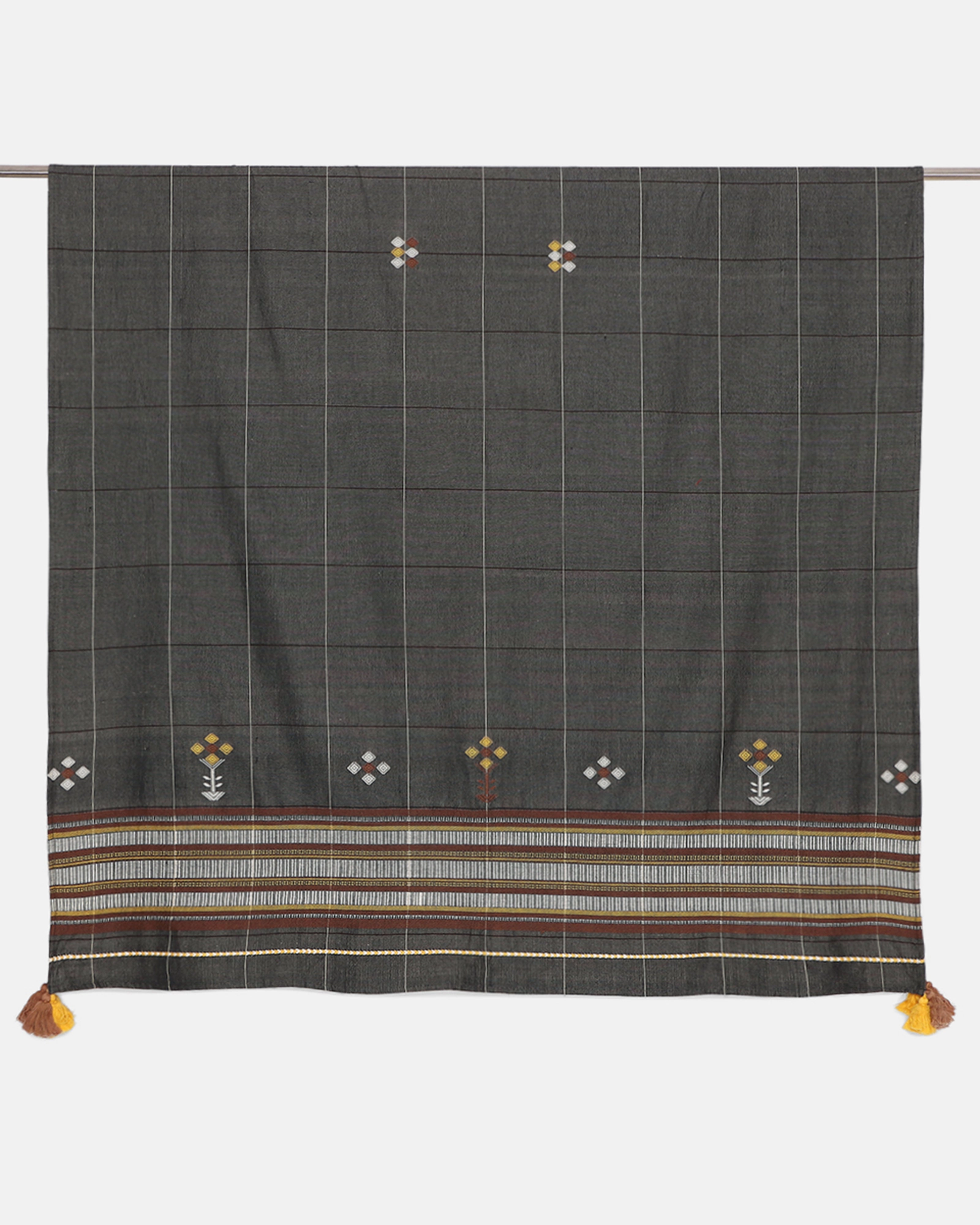 Wardha Extra Weft Cotton Table Cover ceramic table ornament