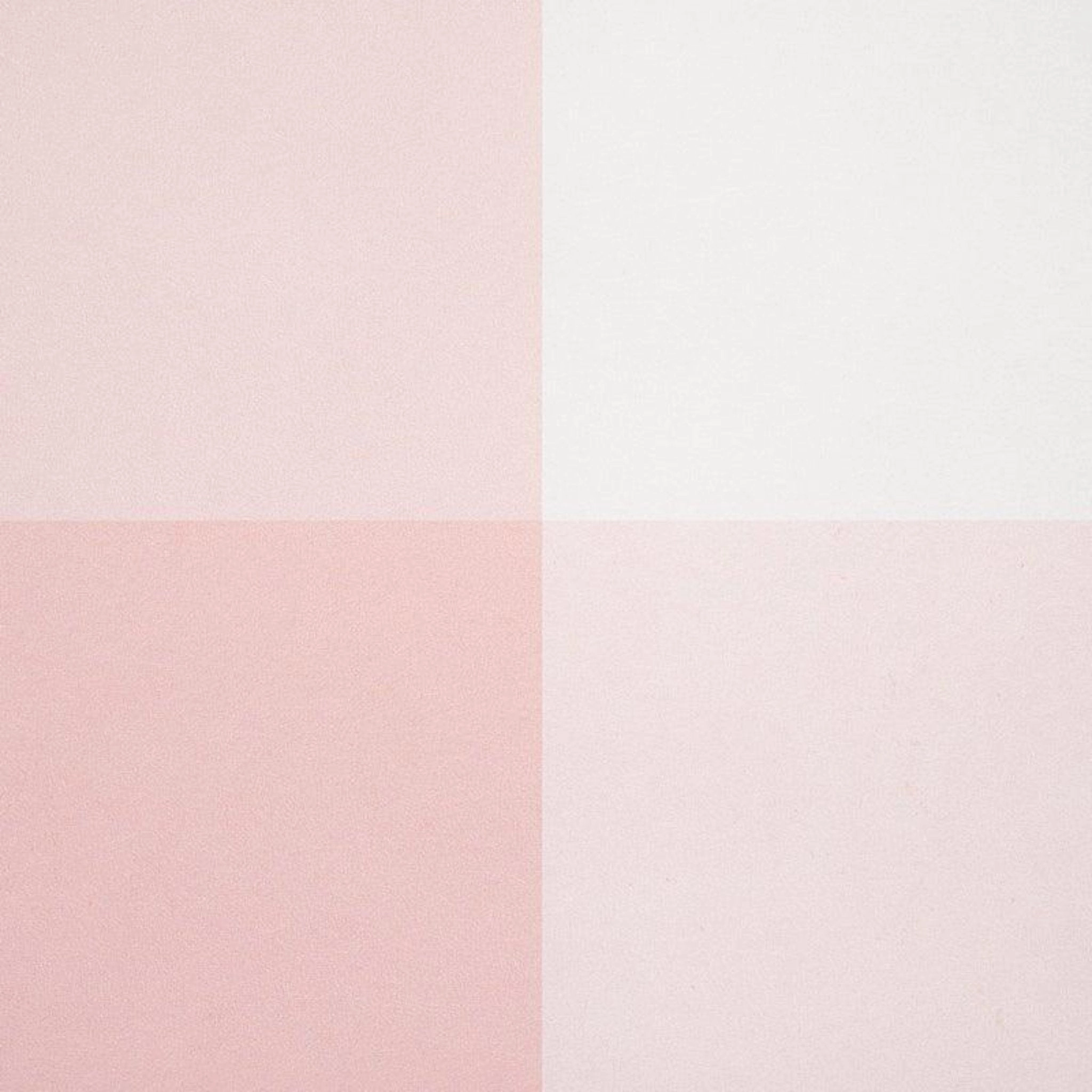 Willa Large Check Wallpaper in Pink